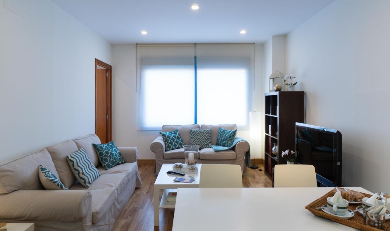 Malaga Centro Maria Zambrano Apartment Bagian luar foto
