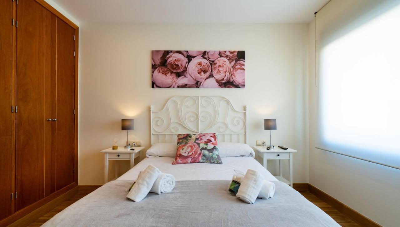 Malaga Centro Maria Zambrano Apartment Bagian luar foto